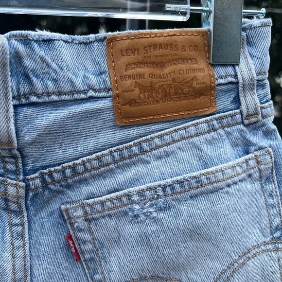 Levi's Blue Jean Shorts Crop Tie Front - Picture 5 of 9